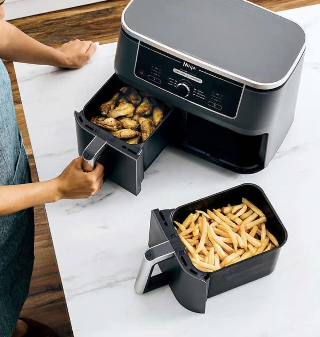 Ninja AD350CO 6in1 10qt. XL 2Basket Digital Air Fryer - Family-Sized, Dehydrate Function, Time-Saving Kitchen Marvel