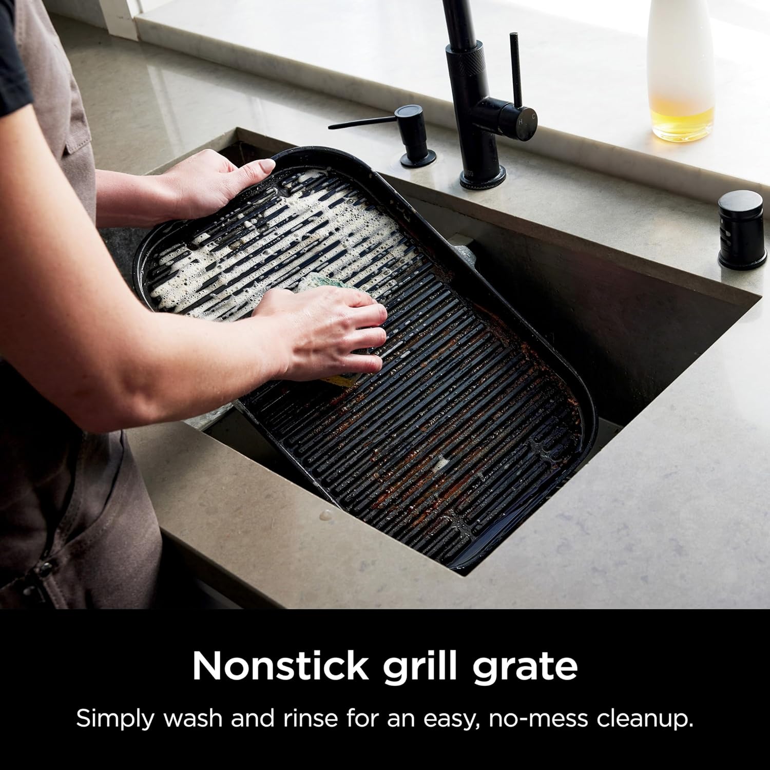 Ninja OG951 Woodfire Pro Connect Premium XL Outdoor Grill & Smoker, Black (Renewed) L81118