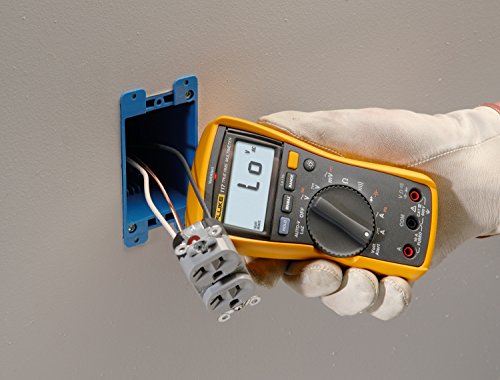 Fluke 117 Digital Multimeter with Non-Contact Voltage Detection L8402