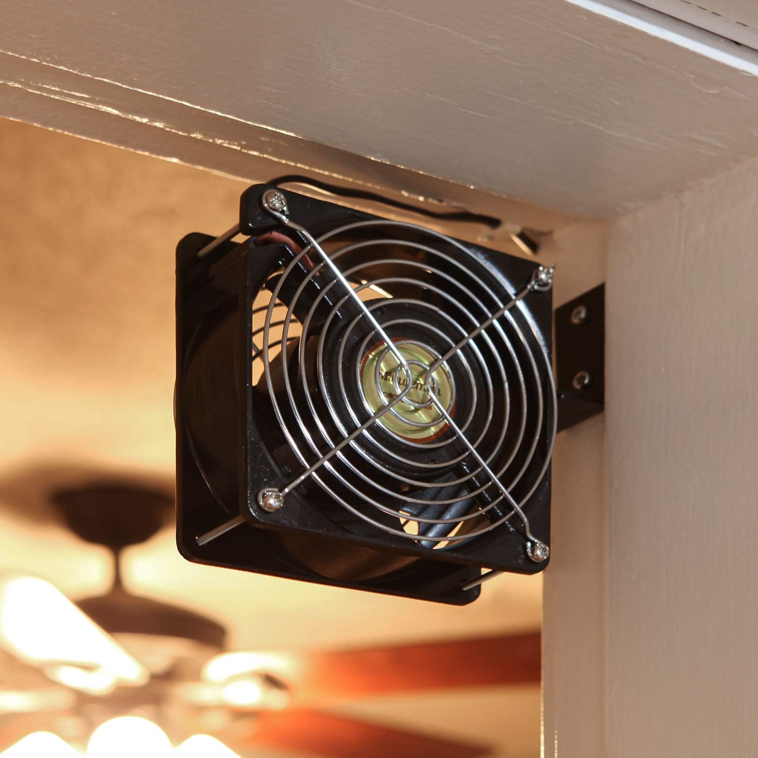 Achla Designs Room-to-Room Minuteman Doorway Fan J5277