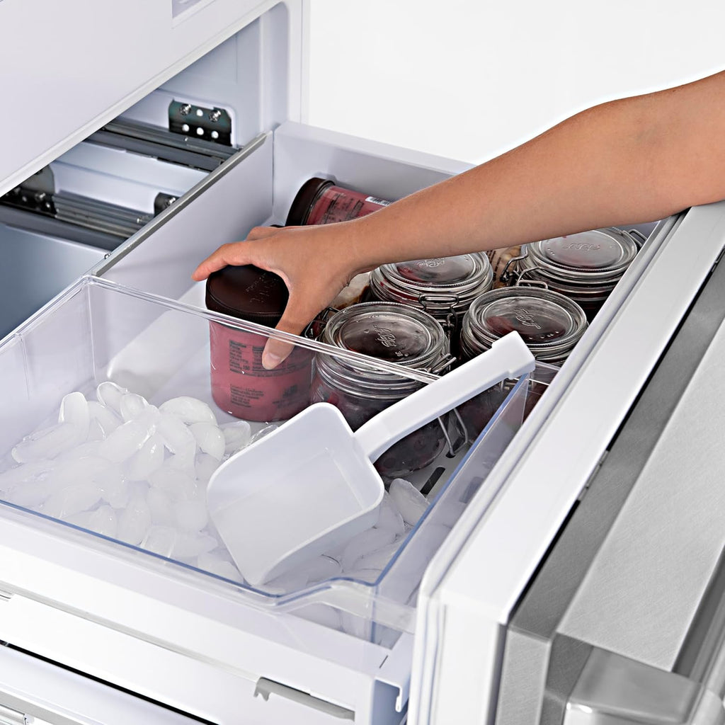 ZLINE 30" 16.1 cu. ft. Built-In Bottom Freezer Refrigerator with Water and Ice Dispenser U80494