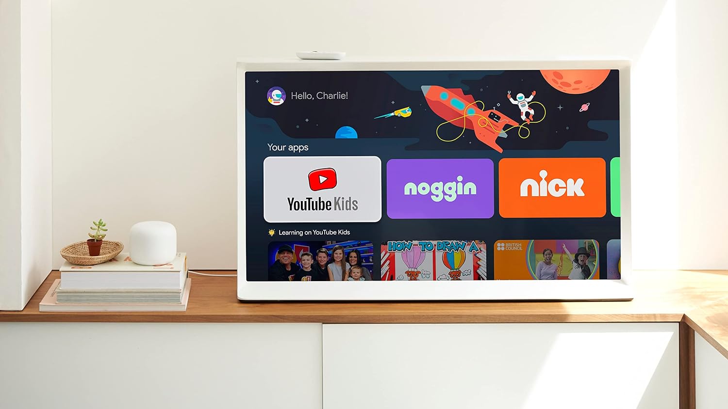 Google Chromecast with Google TV 4K HDR Streaming Media Player, Voice Search, Snow V58168