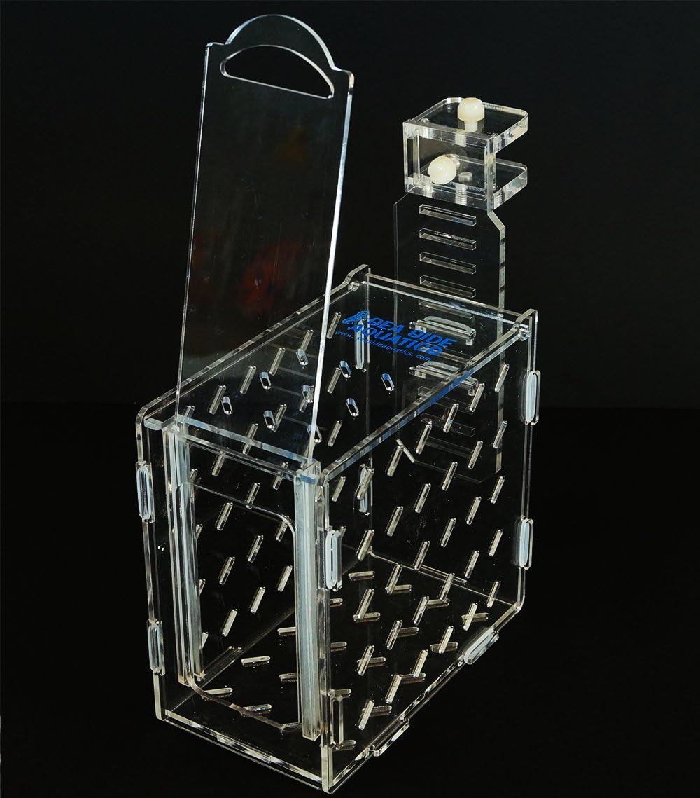 RF-100C Collapsible Acclimation Box H740