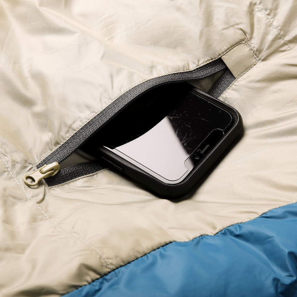 Kelty Cosmic 20 Degree 550 Down Fill Sleeping Bag with Sawyer Squeeze Water Filtration System S63703