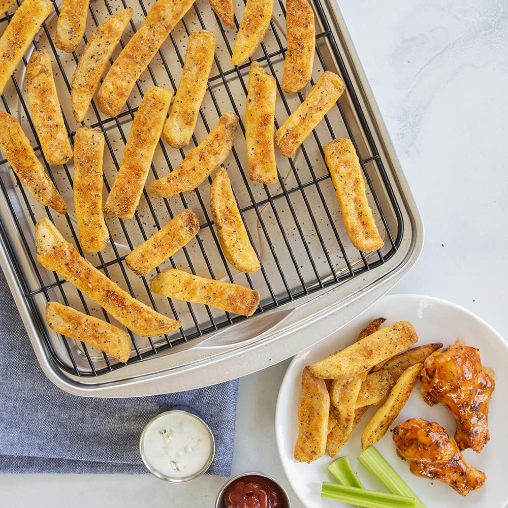 Nordic Ware Oven Crisp Baking Tray, 17.1 x 12.4 x 1.4 inches, Natural V4437