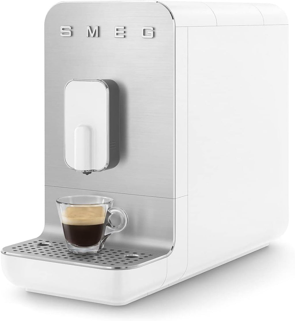 Smeg Fully Automatic Coffee Machine White C8586