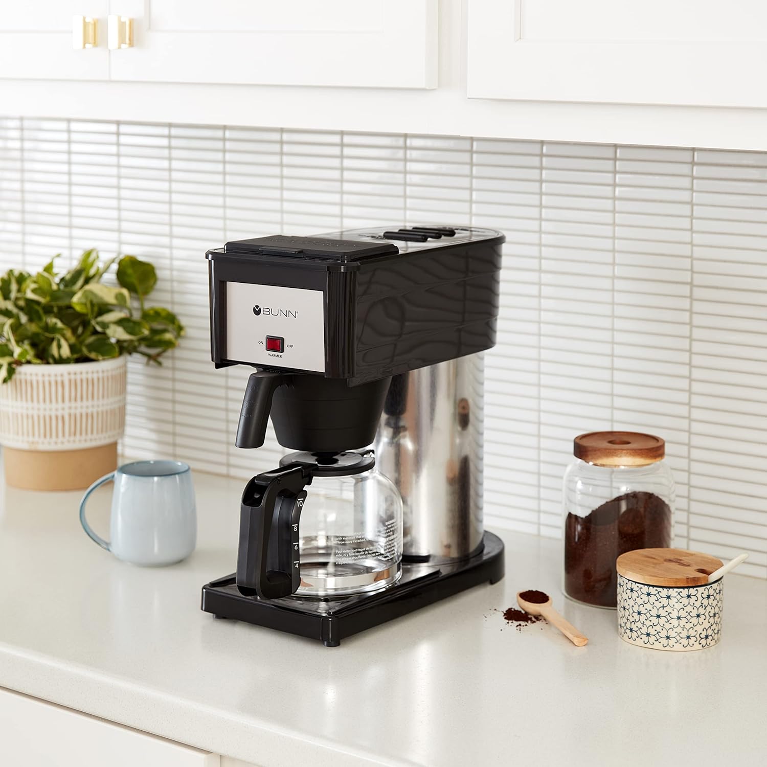BUNN BX Speed Brew Classic 10-Cup Coffee Brewer, Black F678