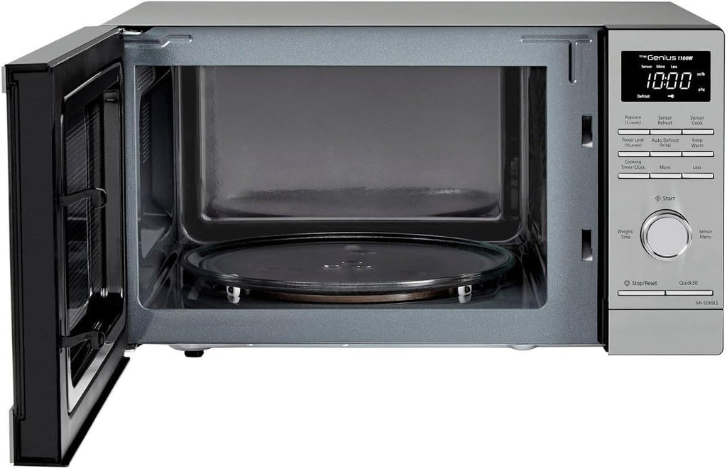 Panasonic NN-SD69LS 1100W Microwave with Sensor Cook, Stainless Steel D855