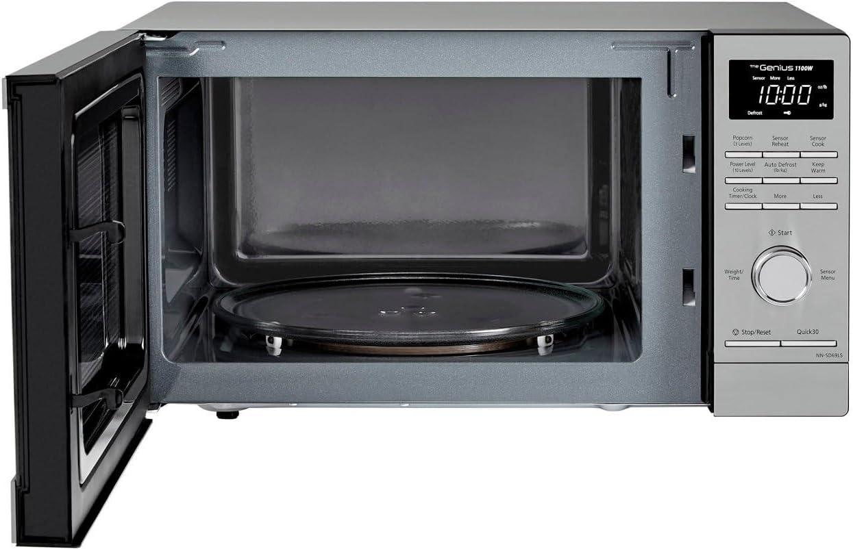 Panasonic NN-SD69LS 1100W Microwave with Sensor Cook, Stainless Steel D855