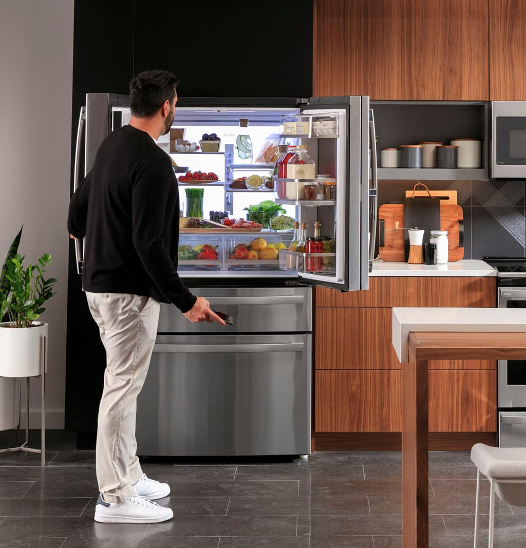 GE Profile PVD28BYNFS 27.6 Cu.Ft. Stainless French Door Refrigerator Z9569