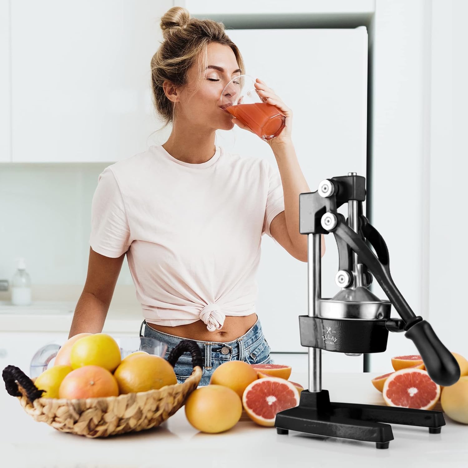 Zulay Cast-Iron Orange Juice Squeezer, Stainless Steel Citrus Juicer G979327