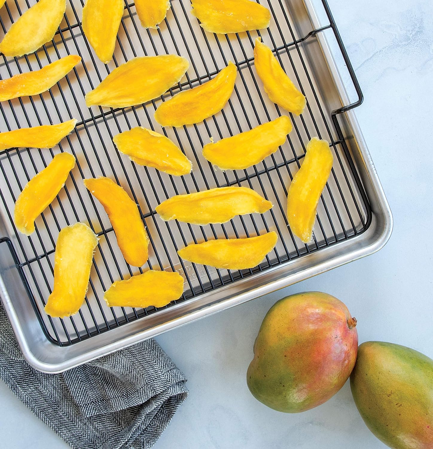 Nordic Ware Extra Large Oven Crisping Baking Tray with Rack E60851