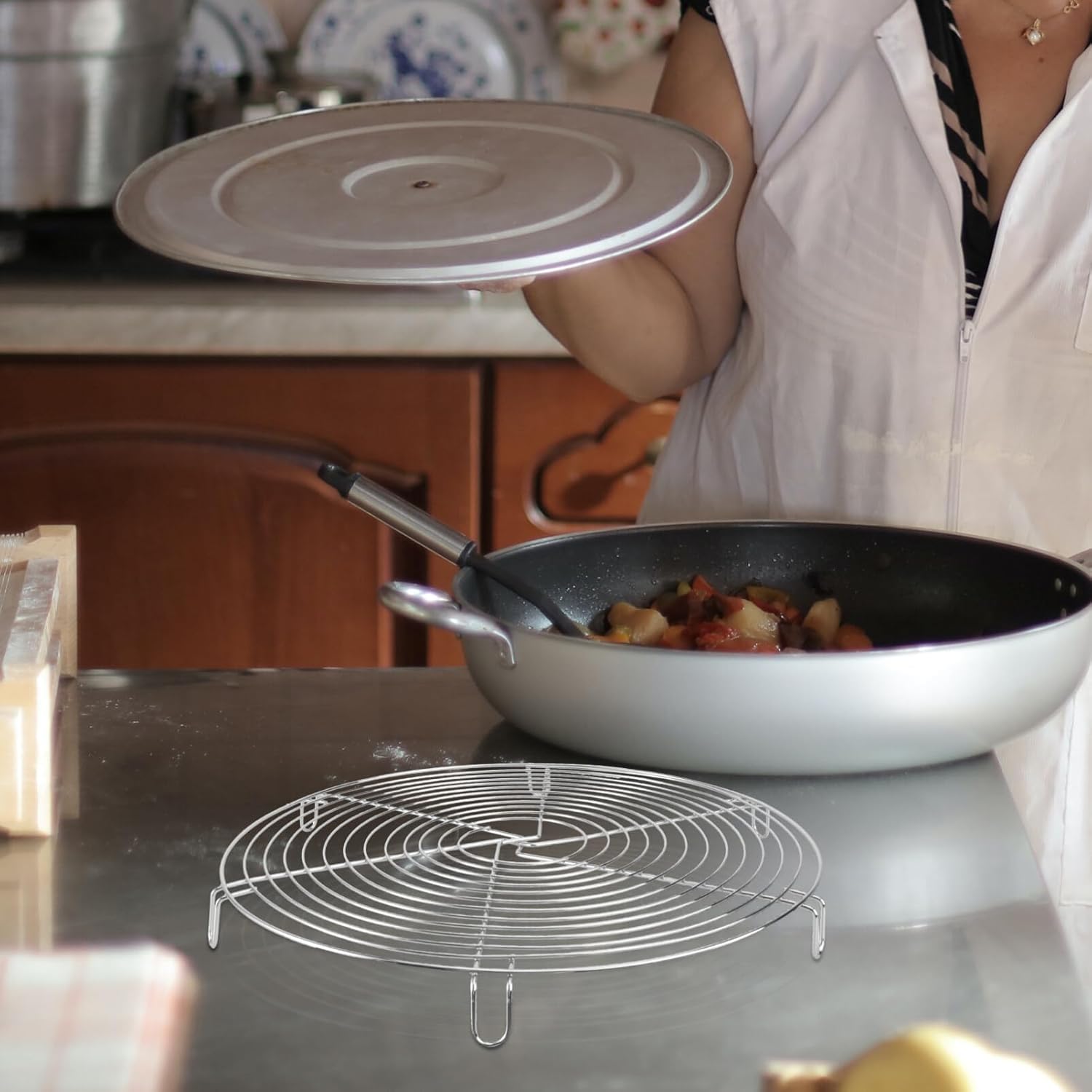 DOITOOL 12 Inch Round Stainless Steel Cake Cooling Rack G134339