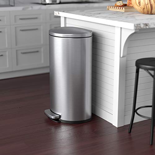 iTouchless SlimGiant 4.2 Gallon Slim Garbage Bin with Handles B86404
