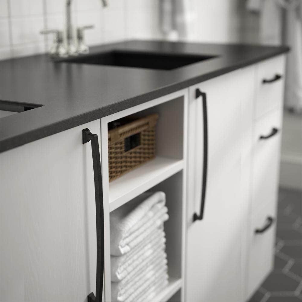 Classic Edge 12 in. Matte Black Appliance Pull Y786569